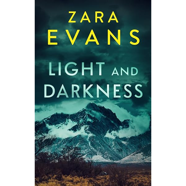 Amazon.com: Falling Darkness (Izzy Llewellyn Small Town Suspense